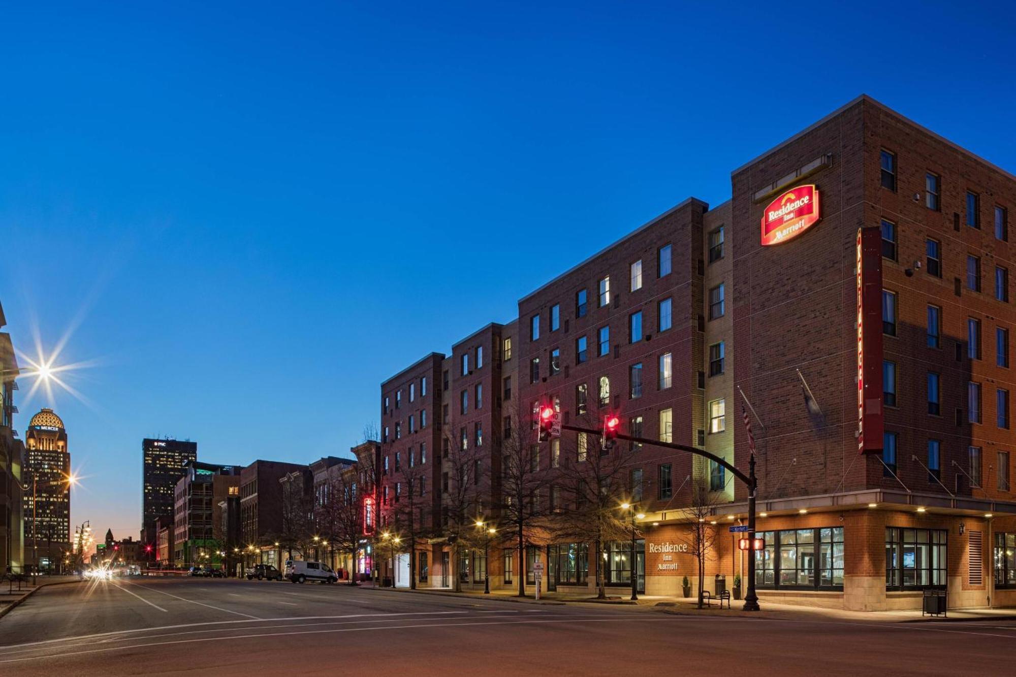 Residence Inn Louisville Downtown Exteriör bild